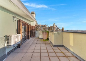 Terrazza - Trilocale via Sant'Anna
 
12, Nerviano - foto 22