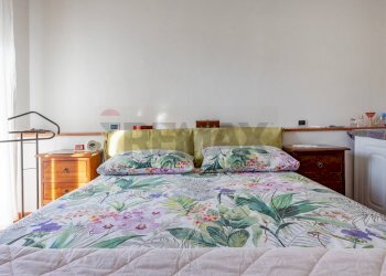 Camera / camera da letto - Casa semi indipendente Via G. Marconi
 
83, Cittiglio - foto 14