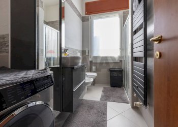 Bagno - Casa semi indipendente Via G. Marconi
 
83, Cittiglio - foto 15