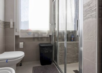 Bagno - Casa semi indipendente Via G. Marconi
 
83, Cittiglio - foto 16