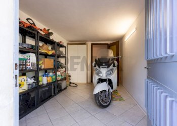 Dispensa di stoccaggio - Casa semi indipendente Via G. Marconi
 
83, Cittiglio - foto 22