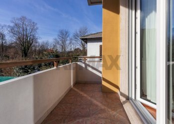 Balcone - Casa semi indipendente Via G. Marconi
 
83, Cittiglio - foto 23