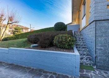 Piscina - Casa semi indipendente Via G. Marconi
 
83, Cittiglio - foto 29