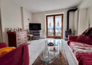 Soggiorno - Casa indipendente Via Francesco Baroggi
 
19, Maccagno con Pino e Veddasca - foto 6