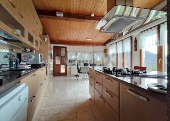 Cucina - Casa indipendente Via Francesco Baroggi
 
19, Maccagno con Pino e Veddasca - foto 7