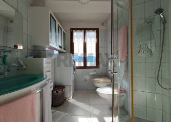 Bagno - Casa indipendente Via Francesco Baroggi
 
19, Maccagno con Pino e Veddasca - foto 21
