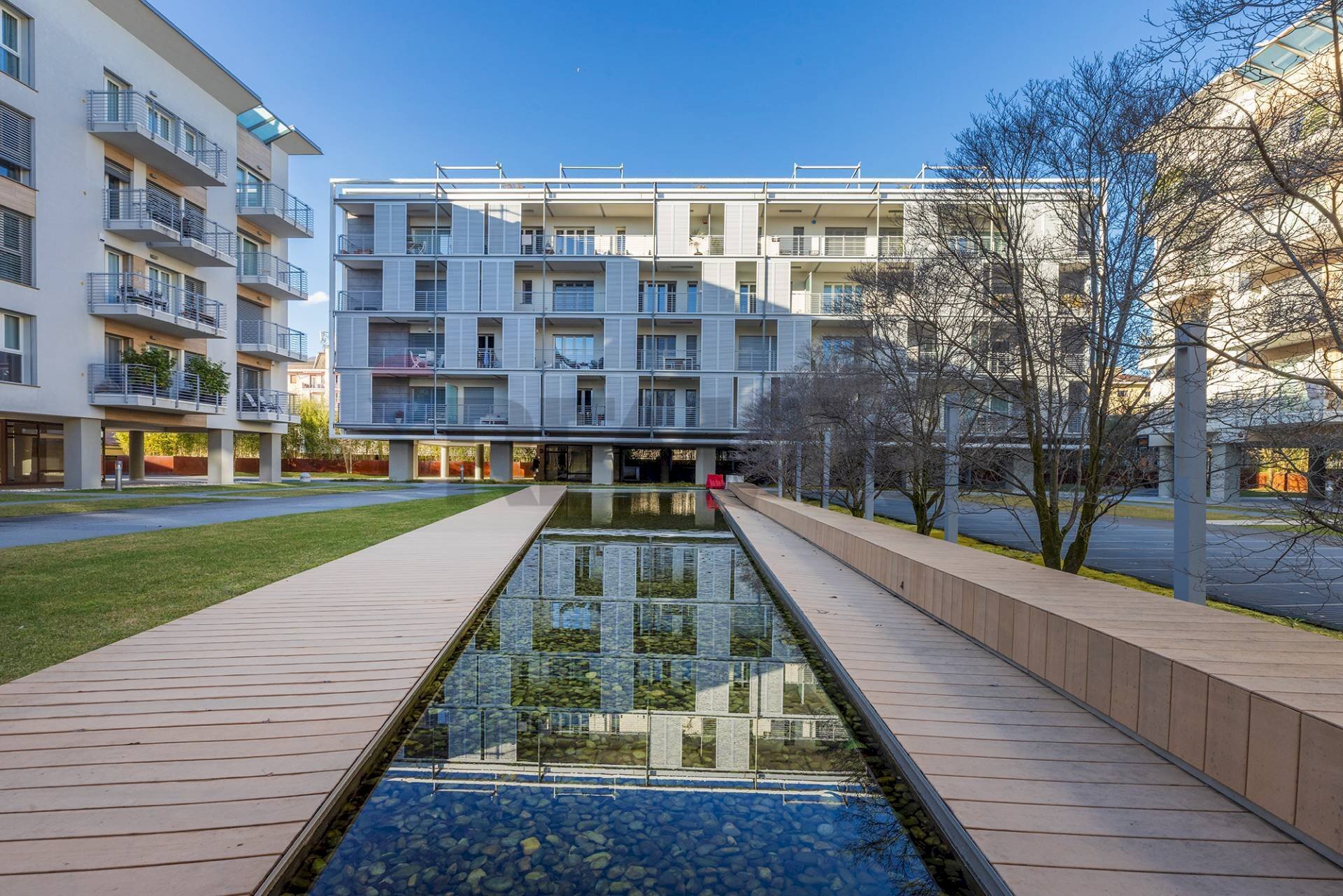 Edificio all\'aperto - Bilocale VIA BORGHI
 
18, Varese - foto 1