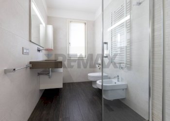 Bagno - Bilocale VIA BORGHI
 
18, Varese - foto 15