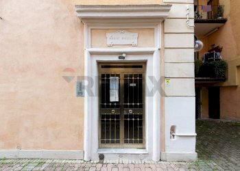 Edificio all\'aperto - Bilocale Via Luigi Tosti, Roma - foto 3