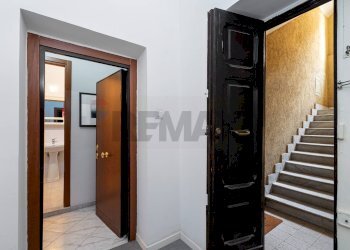 Scale - Bilocale Via Luigi Tosti, Roma - foto 5