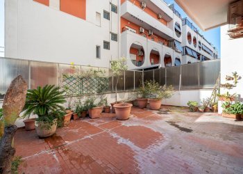 Terrazza - Trilocale Via Danilo Stiepovich
258, Roma - foto 25