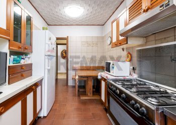 Cucina - Trilocale Via Federico Seismit Doda, Roma - foto 13