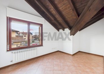 Stanza vuota - Trilocale via Repubblica
 
51, Cura Carpignano - foto 17