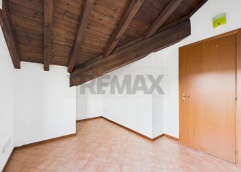 Stanza vuota - Trilocale via Repubblica
 
51, Cura Carpignano - foto 20