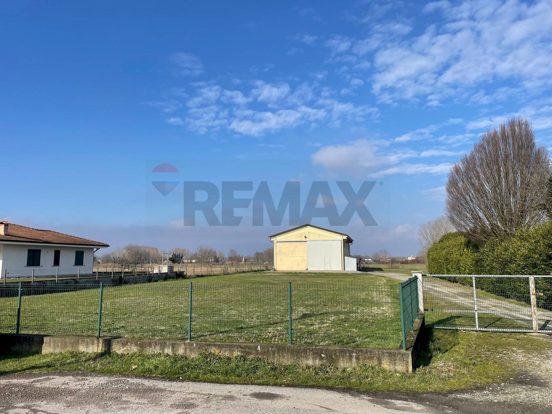 Vista da strada - Terreno edificabile Via Palazzo
 
snc, Mezzanino - foto 2