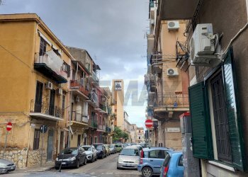 Edificio all\'aperto - Quadrilocale Via Giuseppe Crispi
 
24, Palermo - foto 6