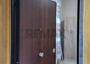 Hall / corridoio - Quadrilocale Via Giuseppe Crispi
 
24, Palermo - foto 19