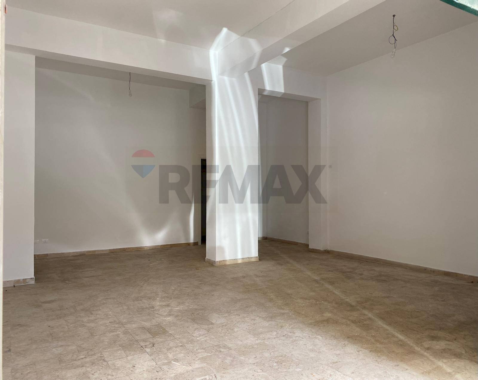 Stanza vuota - Commercial Premises Via Generale Bergonzoli
 
30, Palermo - photo 3