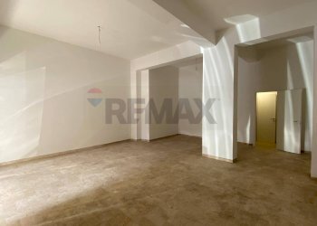 Stanza vuota - Commercial Premises Via Generale Bergonzoli
 
30, Palermo - photo 2