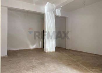 Stanza vuota - Commercial Premises Via Generale Bergonzoli
 
30, Palermo - photo 3