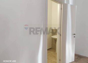 Hall / corridoio - Commercial Premises Via Generale Bergonzoli
 
30, Palermo - photo 13