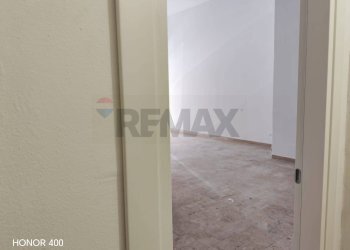 Hall / corridoio - Commercial Premises Via Generale Bergonzoli
 
30, Palermo - photo 16