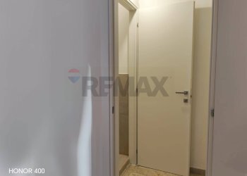 Hall / corridoio - Commercial Premises Via Generale Bergonzoli
 
30, Palermo - photo 22