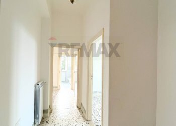 Hall / corridoio - Quadrilocale strada provinciale per piedimonte 290
 
5, San Potito Sannitico - foto 6