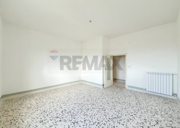 Stanza vuota - Quadrilocale strada provinciale per piedimonte 290
 
5, San Potito Sannitico - foto 9