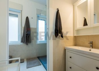 Bagno - Quadrilocale Corso Indipendenza
 
14, Catania - foto 11