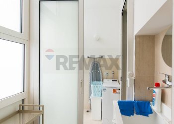 Bagno - Quadrilocale Corso Indipendenza
 
14, Catania - foto 18