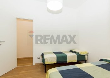 Camera / camera da letto - Quadrilocale Corso Indipendenza
 
14, Catania - foto 27