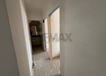 Hall / corridoio - Trilocale Corso Sicilia
 
15, Maletto - foto 12