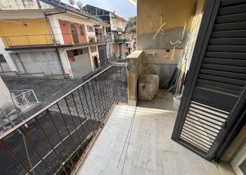 Balcone - Trilocale Corso Sicilia
 
15, Maletto - foto 13