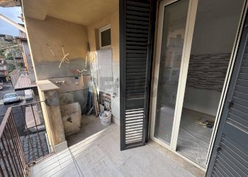 Balcone - Trilocale Corso Sicilia
 
15, Maletto - foto 14