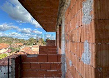 Balcone - Trilocale Via Quattordicesima Finaita
 
20, Zafferana Etnea - foto 15