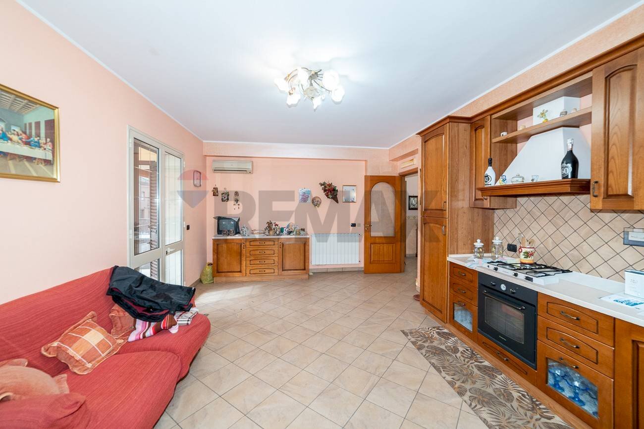 Cucina - Casa semi indipendente Via Nazionale
82/A, Castiglione di Sicilia - foto 2