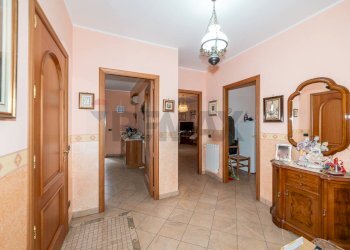 Hall / corridoio - Casa semi indipendente Via Nazionale
 
82/A, Castiglione di Sicilia - foto 3