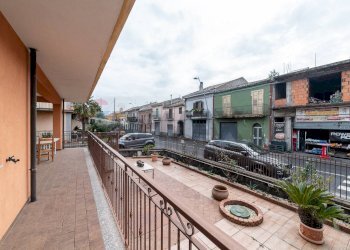 Balcone - Casa semi indipendente Via Nazionale
 
82/A, Castiglione di Sicilia - foto 13