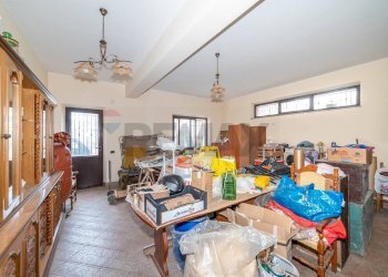 Dispensa di stoccaggio - Casa semi indipendente Via Nazionale
 
82/A, Castiglione di Sicilia - foto 17