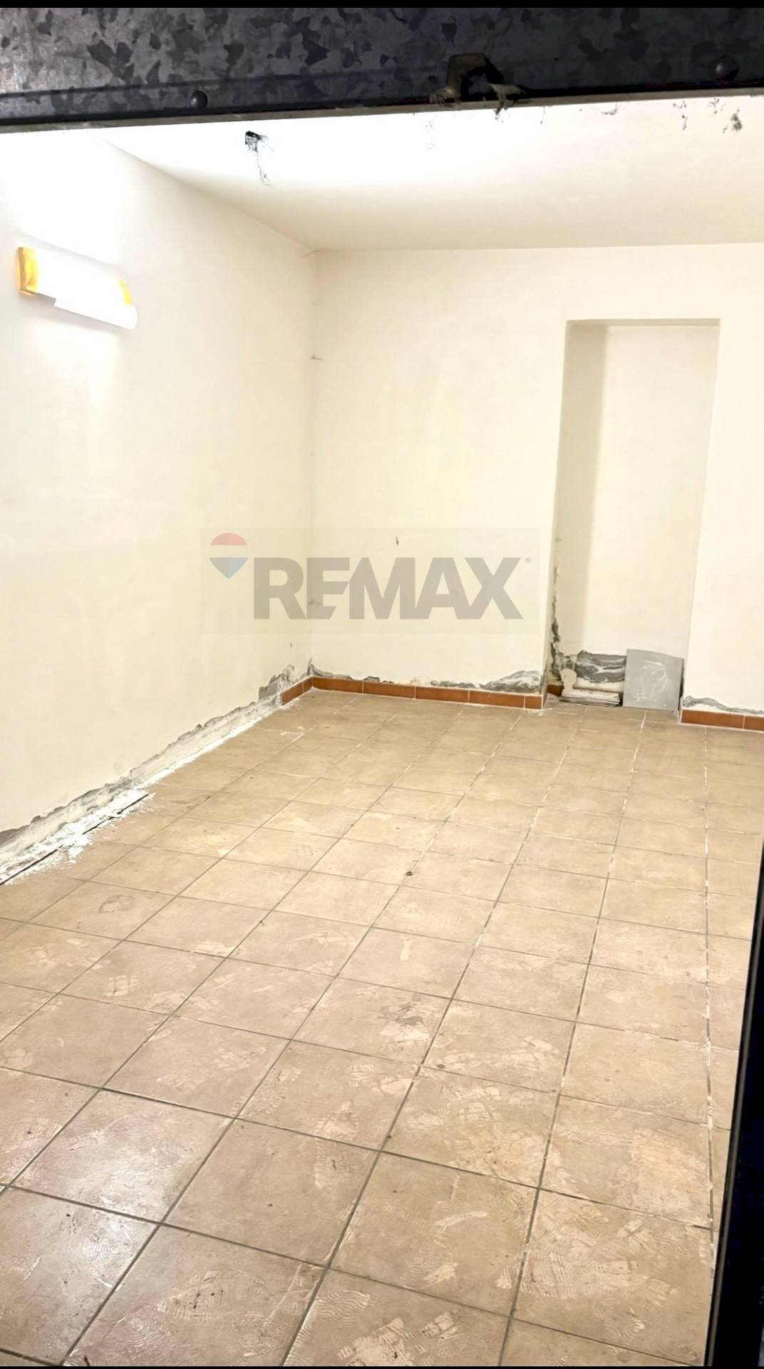 Stanza vuota - Box Via Bellini
 
23, Belpasso - foto 2