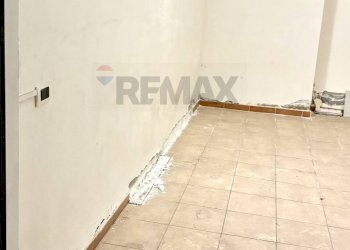 Stanza vuota - Box Via Bellini
 
23, Belpasso - foto 4