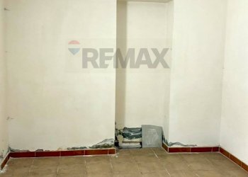 Stanza vuota - Box Via Bellini
 
23, Belpasso - foto 5