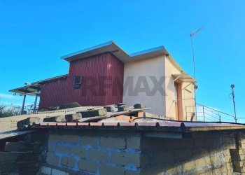 Casa all\'aperto - Trilocale Contrada Santa Lenea S.S.385
 
snc, Lentini - foto 26