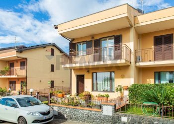 Casa all\'aperto - Casa semi indipendente VIA CAPOMULINI
 
16/C, Acireale - foto 5