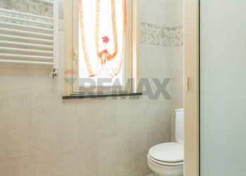 Bagno - Casa semi indipendente VIA CAPOMULINI
 
16/C, Acireale - foto 13