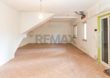 Stanza vuota - Casa semi indipendente VIA CAPOMULINI
 
16/C, Acireale - foto 27