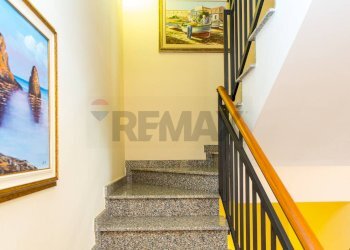 Scale - Casa semi indipendente VIA CAPOMULINI
 
16/C, Acireale - foto 29