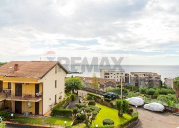 Casa all\'aperto - Casa semi indipendente VIA CAPOMULINI
 
16/C, Acireale - foto 49