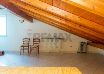 Stanza vuota - Casa semi indipendente VIA CAPOMULINI
 
16/C, Acireale - foto 56